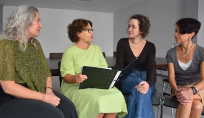 Das Foto zeigt die Organisatorinnen der Veranstaltung (von links): Claudia Ray (Selbsthilfebüro Odenwald), Silvia Germann-Frank (Regionale Diakonie Südhessen), Nicole Ebert (EUTB Bergstraße-Odenwald) und Anika Schilder (Odenwaldkreis)