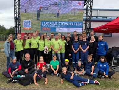 Gruppenbild Mannschaft Heideblick, S. Drendel (Bild vergr&ouml;&szlig;ern)