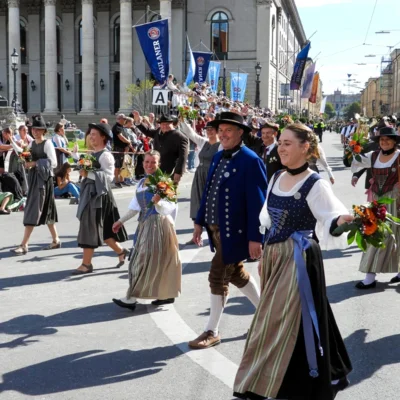 Meldung: Mit dabei beim Oktoberfest-Festzug 2026!