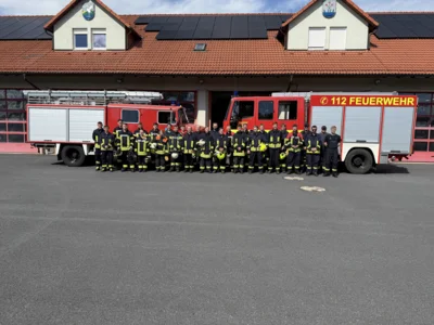 Ausbildung geschafft – 40 neue Truppmänner und Truppführer für unsere Feuerwehren (Bild vergr&ouml;&szlig;ern)
