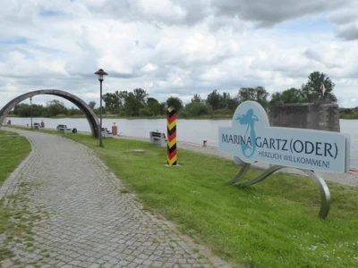 Einrichtung einer Fußgängerzone im Bereich Am Wasser (Bollwerk) zwischen Brückenstraße und Fischerstraße in Gartz (Oder)