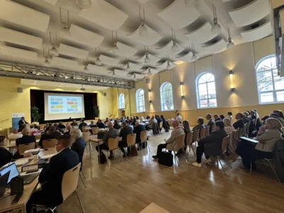 Das war der Kreistag am 24. September im Bürgerhaus ,,Kurmärker" in Großräschen (Bild: LK OSL/Sarah Werner) (Bild vergr&ouml;&szlig;ern)