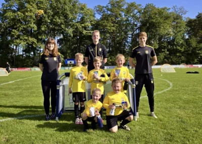 Kinderfußball bei bestem Fußballwetter für unsere #FSVG (Bild vergr&ouml;&szlig;ern)