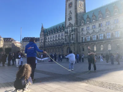 Meldung: Tag der OKJA 2026: Spielen, sichtbar machen, laut werden!
