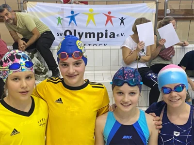 Aktive beim Neptunschwimmfest 2023. (Bild vergr&ouml;&szlig;ern)