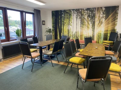Teamraum neu gestaltet (Bild vergr&ouml;&szlig;ern)