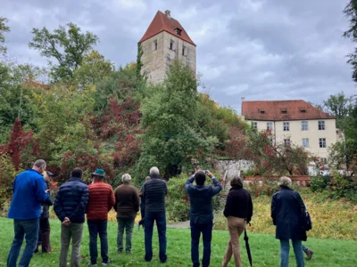 Führung durch den Park von Schloss Bruckberg (Bild vergr&ouml;&szlig;ern)