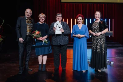 Marcus Hartelt, von links: Stefan Hippler, Gudrun Angelis, Maria Decker (SOLWODI), Viola Klein, Inge Bell