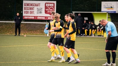 Eeendlich !!! Der erste Dreier für unsere #FSVA (Bild vergr&ouml;&szlig;ern)