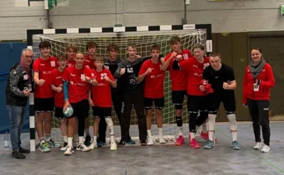 männl. B1 - dreht Partie nach schwierigem Start und gewinnt mit 32:26