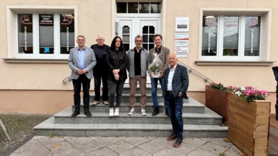 Dr. Oliver Hermann, Wilhelm Kahr, Stephanie Staak, Peter Kampehl, Markus Zillmann und Michael Wendland (v.I.) I Foto: Gabriele Hahn (Bild vergr&ouml;&szlig;ern)