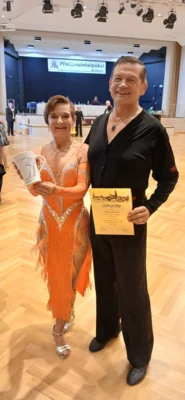 Blau-Gold Tänzer in Oberbayern und Baden Württemberg