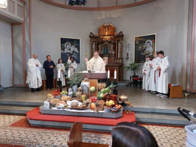 Hochamt in der Kirche