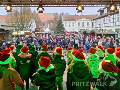 Die Kinder der Kitas und Horte der Stadt Pritzwalk wollen mit ihren Programmen die Gäste auf dem Weihnachtsmarkt verzaubern. Foto: Stadt Pritzwalk (Bild vergr&ouml;&szlig;ern)