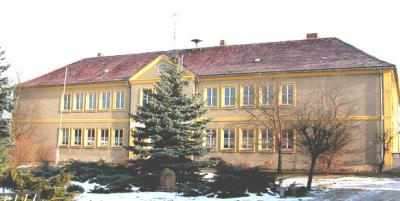 Langengrassau - Schule wird Landratsamt (Bild vergrößern)