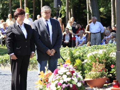 XXI. Mahn- und Gedenktreffen der Initiativgruppe Lager Mühlberg e.V. in Mühlberg/ Elbe- Neuburxdorf (Bild vergr&ouml;&szlig;ern)