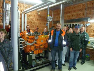 Foto zur Meldung: Objektbesichtigung in der Biogasanlage bei Michael Högerl