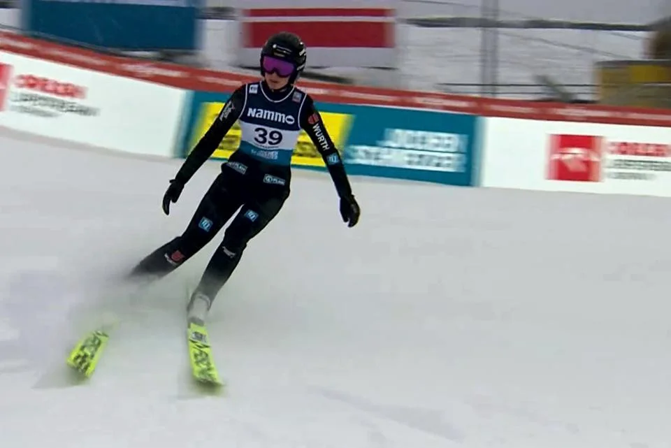 Alvine Holz holt Weltcup-Punkte in Lillehammer