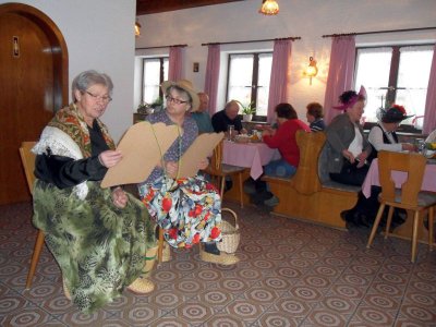 Foto zur Meldung: Ein vergnügter Faschingsnachmittag beim Seniorenkreis