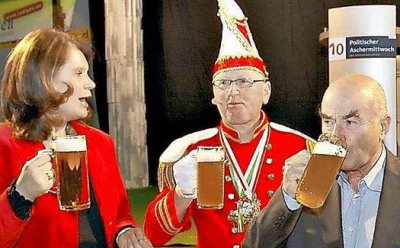 Der CDU-General und das rot-rote Tuch der Platzeck-Koalition (Bild vergr&ouml;&szlig;ern)