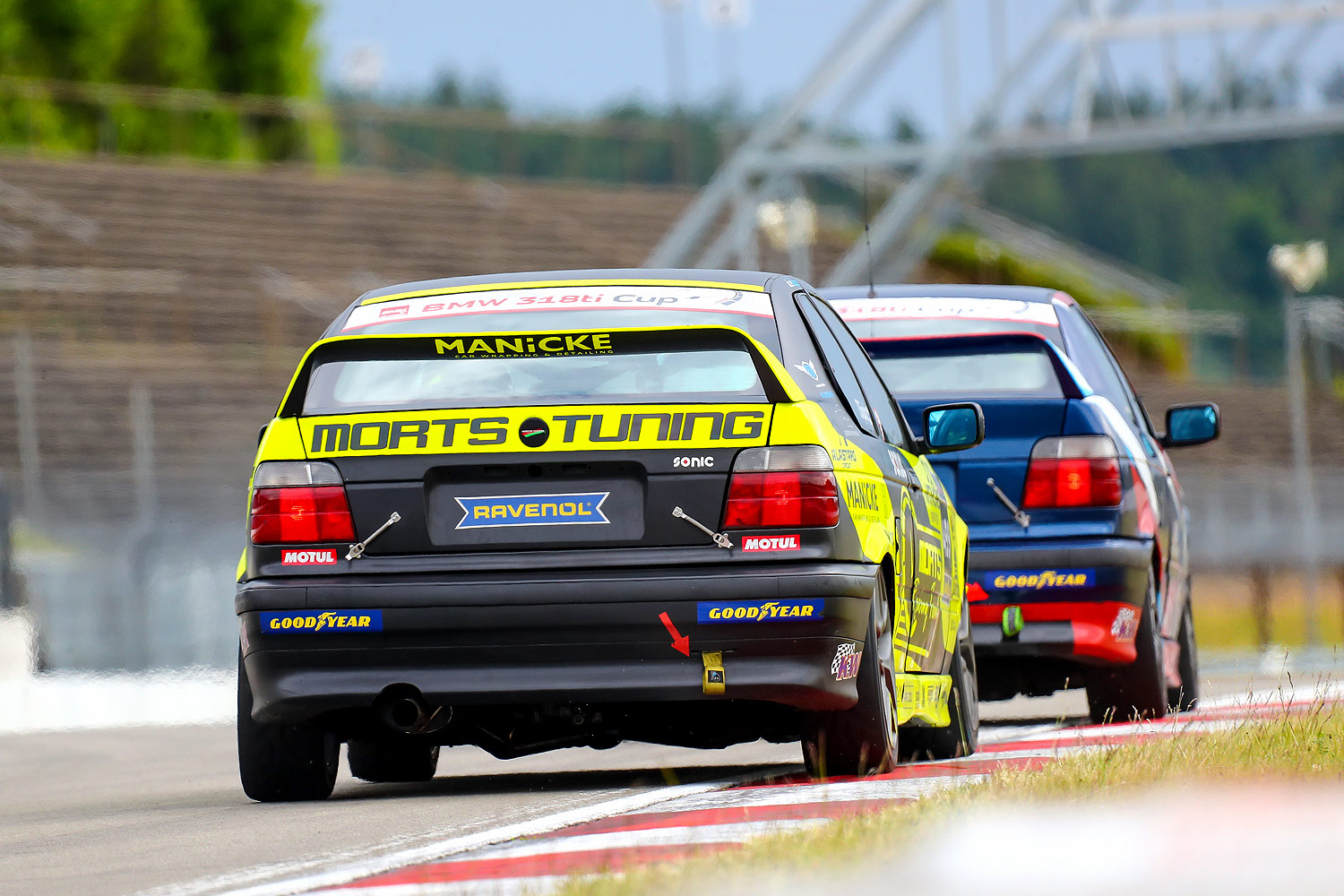 DMV BMW 318ti Cup
