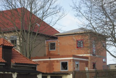 Bau verläuft nach Plan – Spendenaufruf der Eltern (Bild vergr&ouml;&szlig;ern)