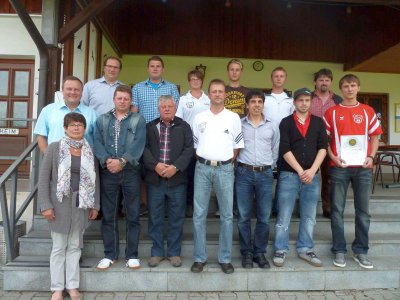 Foto zur Meldung: Der SV Prackenbach schaffte den Klassenerhalt in der Bezirksliga Ost