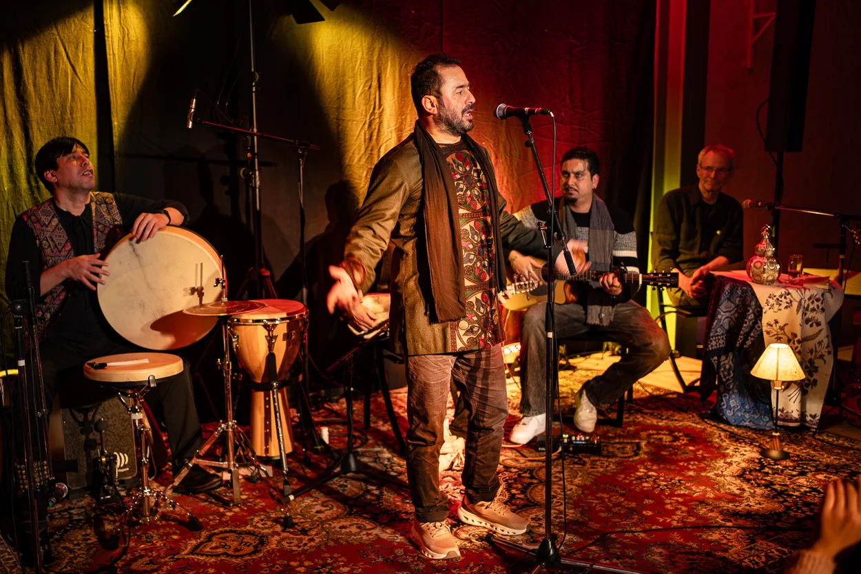 Die Veranstaltung unter dem Titel 'West-östlicher Divan' vereinte Musik und Lesung in einem außergewöhnlichen afghanisch-europäischen Abend © Jens Butz