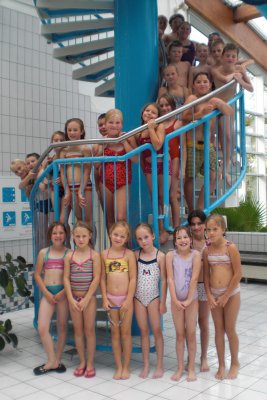 Foto zur Meldung: Schwimmunterricht mit guten Ergebnissen