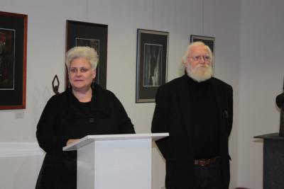 Egelner Künstler Klaus Gumpert eröffnete Ausstellung im Hundertwasserhaus (Bild vergr&ouml;&szlig;ern)
