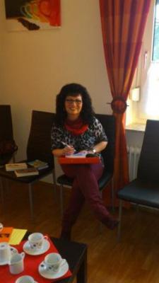 Vorschaubild : Lisa-Doreen Roth liest im Erzählcafé