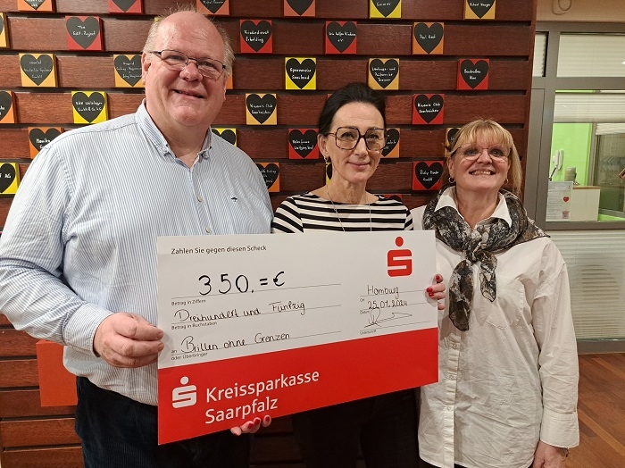 2024-01-25_Hotel-WALDIDYLL-RABENHORST_G_Gudd-Zweck-Kooperationspartner_SCHECK-UEBERGABEN_3-Spenden-Empfaenger_H-700