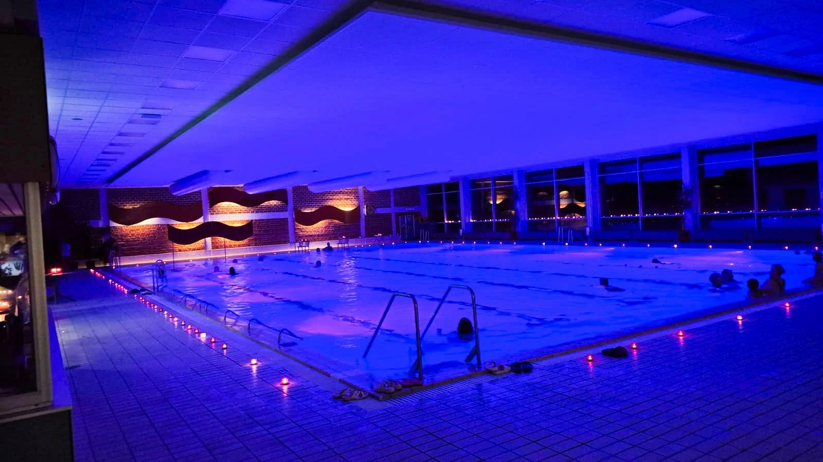 Candlelight Schwimmen