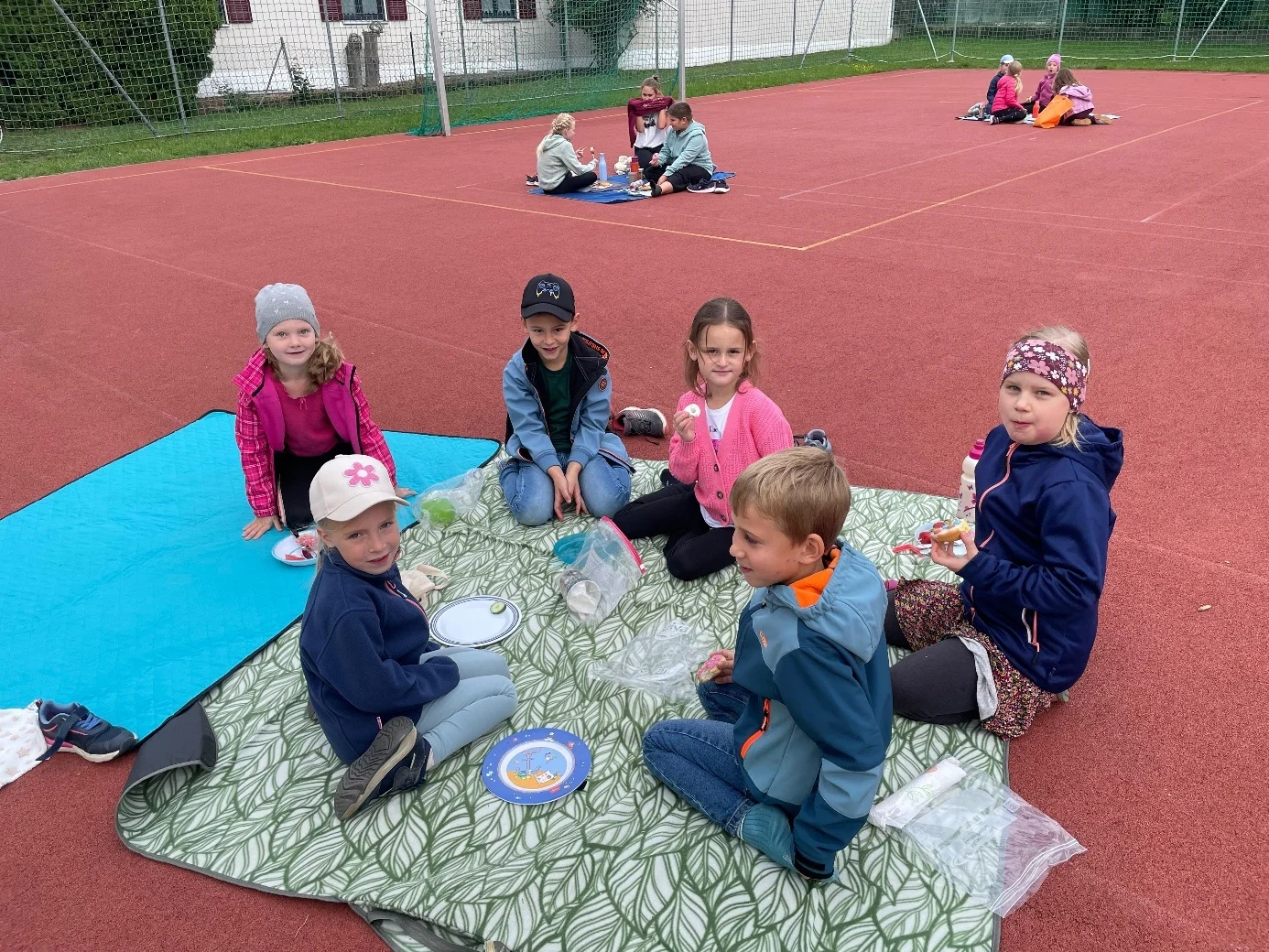25 Juli Picknick am Pausenhof 2