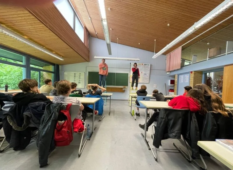 Landesbühne Esslingen zu Gast an der Heinrich-Schickhardt-Gemeinschaftsschule