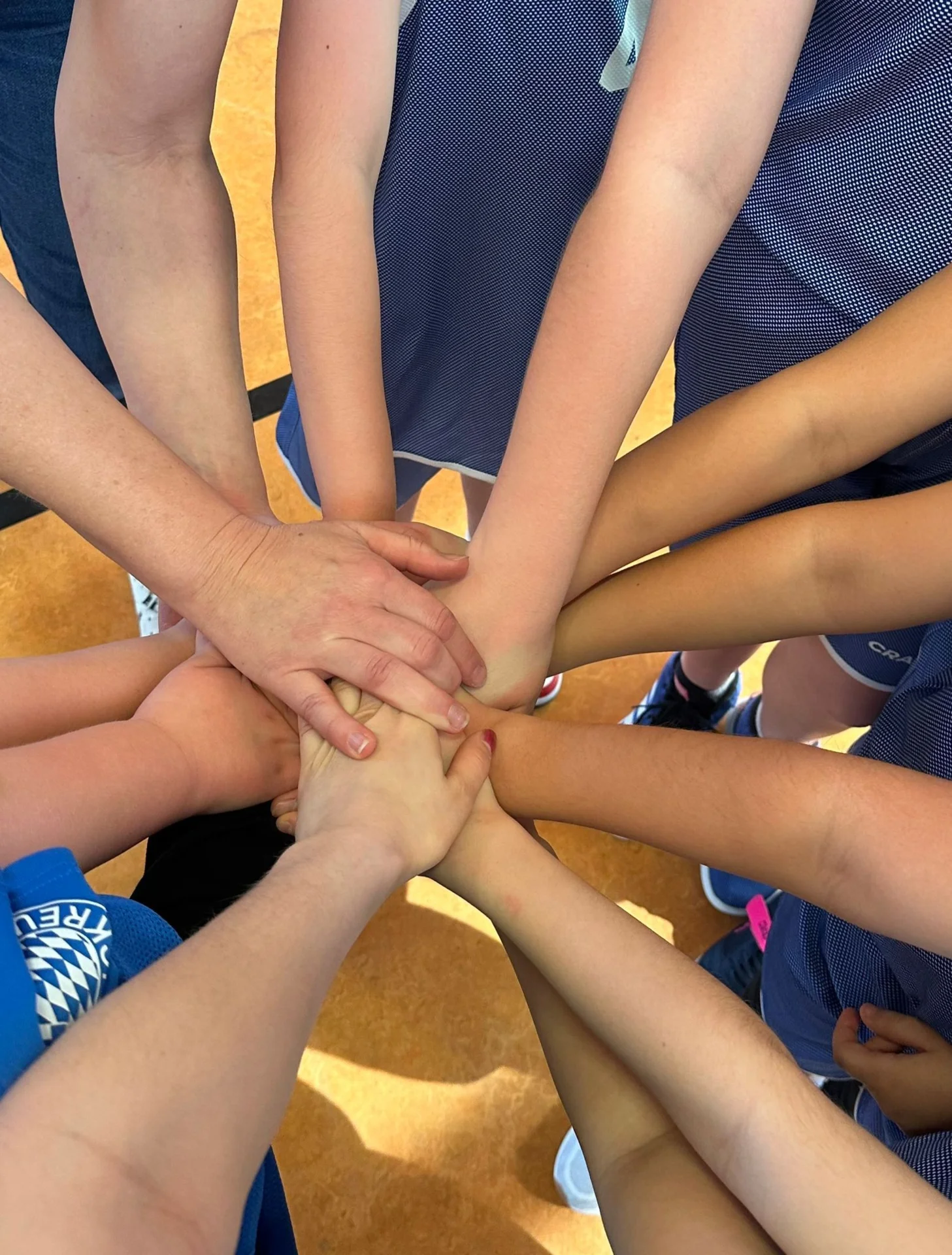 "Basketball - Team"