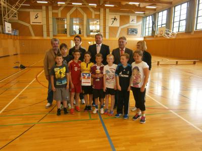 Basketballmannschaft der Grundschule gewann Turnier