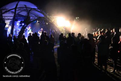 Alles für die Kaz? - Open Air am Jugendclub Staupitz (Bild vergr&ouml;&szlig;ern)
