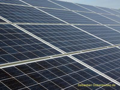 Vorschaubild zur Meldung: Photovoltaik zur Energieversorgung an Schulen