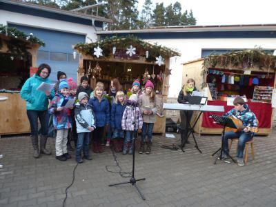 Foto zur Meldung: Der 4. Hagengruber Weihnachtsmarkt mehr denn je eine Kulturveranstaltung