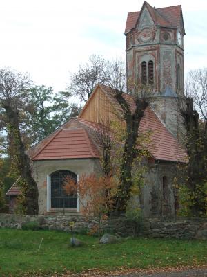 Kirche Stavenow (Bild vergrößern)