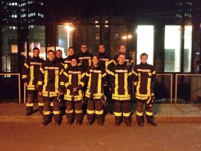 Foto zur Meldung: Friedberger Feuerwehr beim Skyrun in Frankfurt