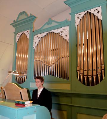 Katholische Christen nehmen ihre Voigt-Orgel wieder in Nutzung