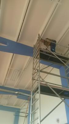 Kalenderrückblick: vor 3 JAHREN: Trennvorhang in der Turnhalle mußte entfernt werden (Bild vergrößern)