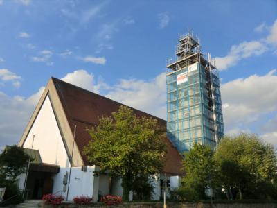 Renovierung der Kirche begonnen (Bild vergrößern)