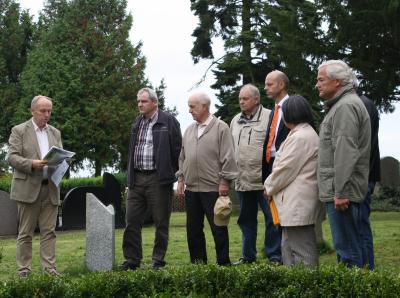Information über erschütternde Einzelschicksale von Kriegsopfern an der Gedenkstätte Golchen (Bild vergrößern)