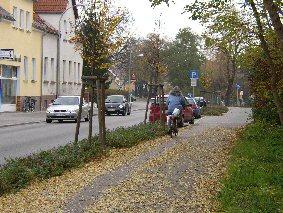 Falkensee De Die Stadtverwaltung Informiert Laub Verbrennen Ist Nicht Gestattet Entsorgung Uber Bigbags Moglich