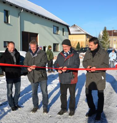 Schnee und Eis: Am 7. Dezember 2012 wurde die Ortsdurchfahrt freigegeben. (Bild vergrößern)