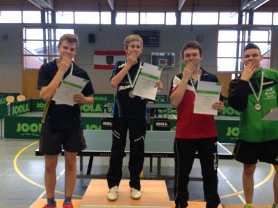 Foto zur Meldung: Sensation: Bei der Landesmeisterschaft der Jungen stehen 2 Huder Tischtennisspieler auf dem Treppchen!