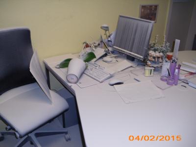 verwüstetes Büro (Bild vergrößern)